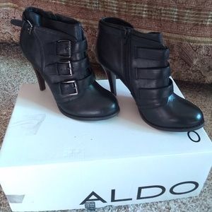 Aldo leather ankle boots